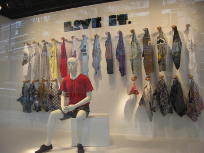 Window display featuring repetition of shirts